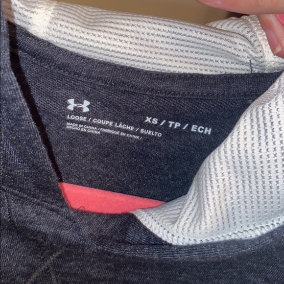 Under Armour pull over shirt with hoodie - Picture 3 of 3